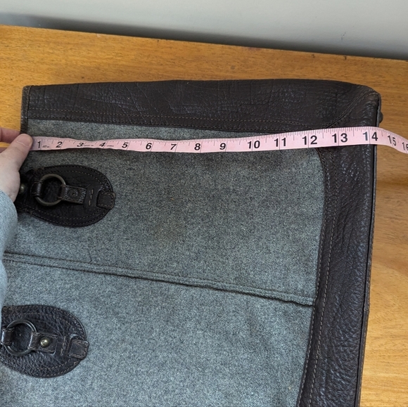 Banana Republic Y2K Leather and Wool Tote Bag - Picture 14 of 15